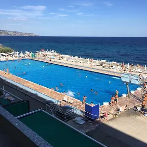 Marina Di Caponero Appartement