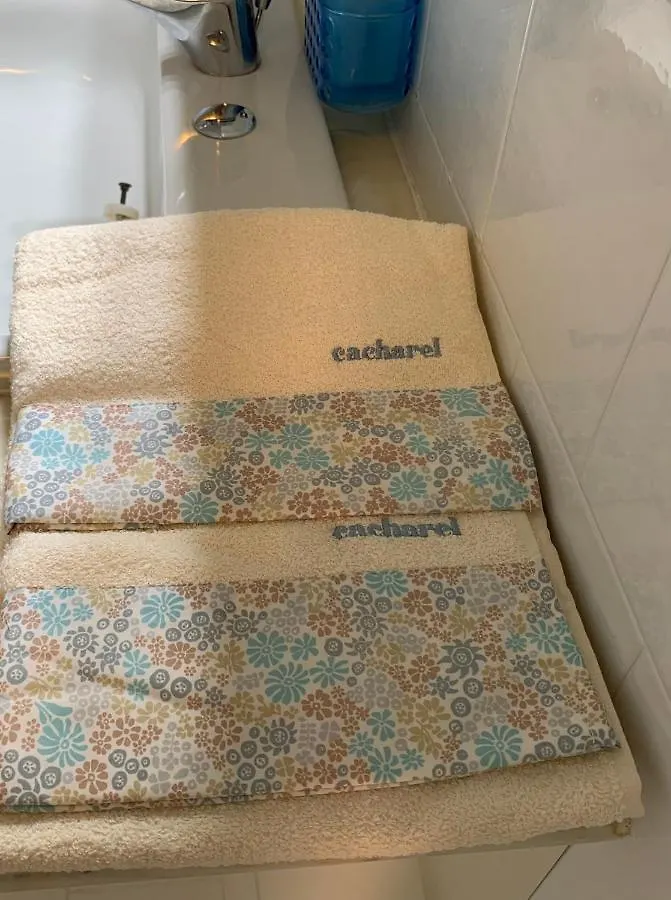 オスペダレッティLa Perla Di Ponenteアパートメント イタリア
